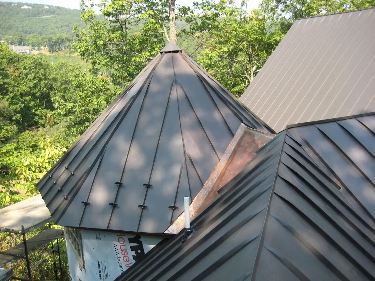 Professional Roof Tarp Installation by Craftsman Roofing in Cleveland